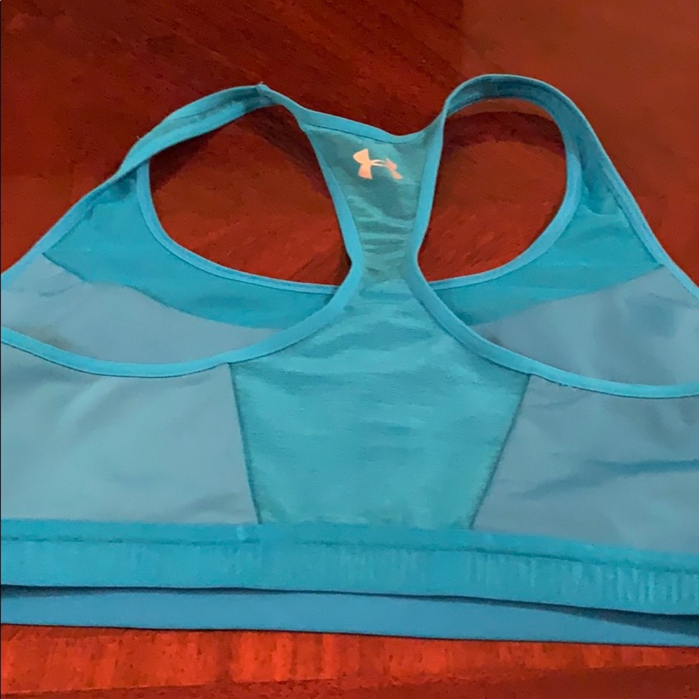 Under Armour Sports Bra - Picture 4 of 8